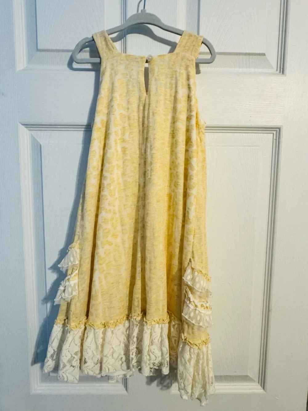 Isobella & Chloe Cream and Yellow Lace Ruffle Sundress